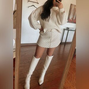 Cream balloon sleeve sweater